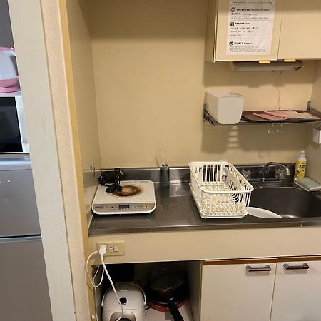 Guest House Zwell Hakata Ohori Park Fukuoka  Kültér fotó
