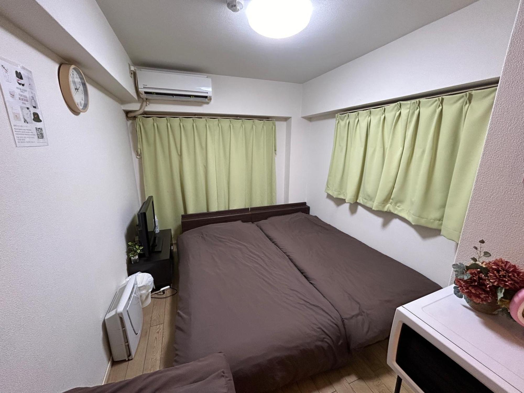 Guest House Zwell Hakata Ohori Park Fukuoka  Kültér fotó