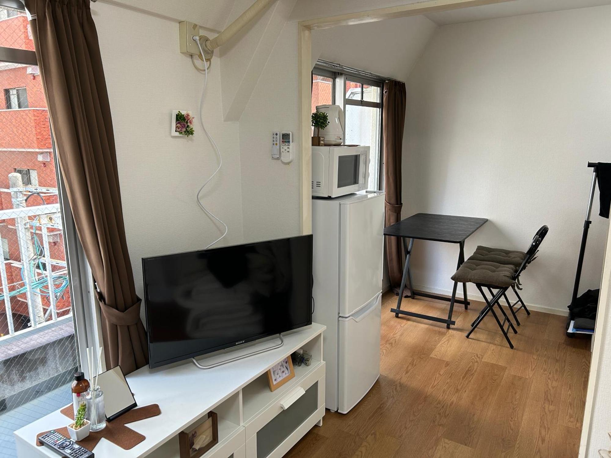 Guest House Zwell Hakata Ohori Park Fukuoka  Kültér fotó